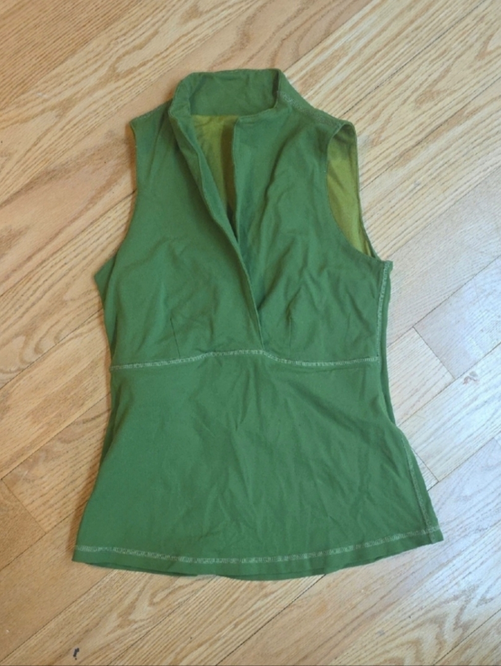 Lululemon Sleeveless V-Neck Tank Top in Olive Green